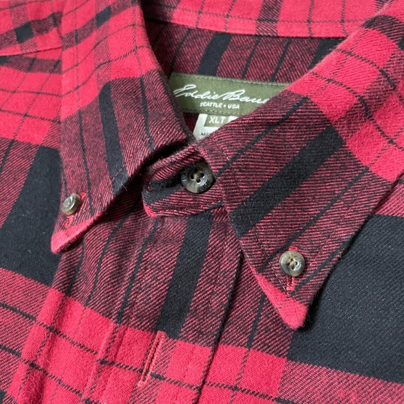 Eddie Bauer classic red flannel button down - Picture 6 of 6